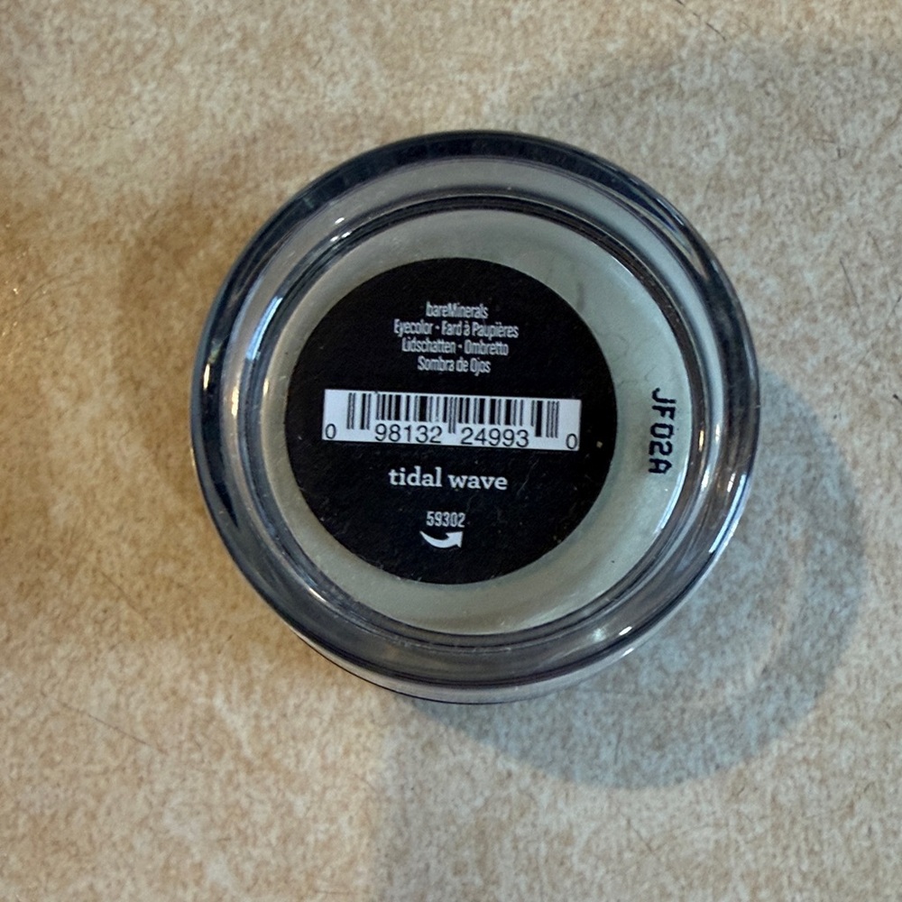 bareMinerals Bundle Set (New and Used) - Picture 4 of 7